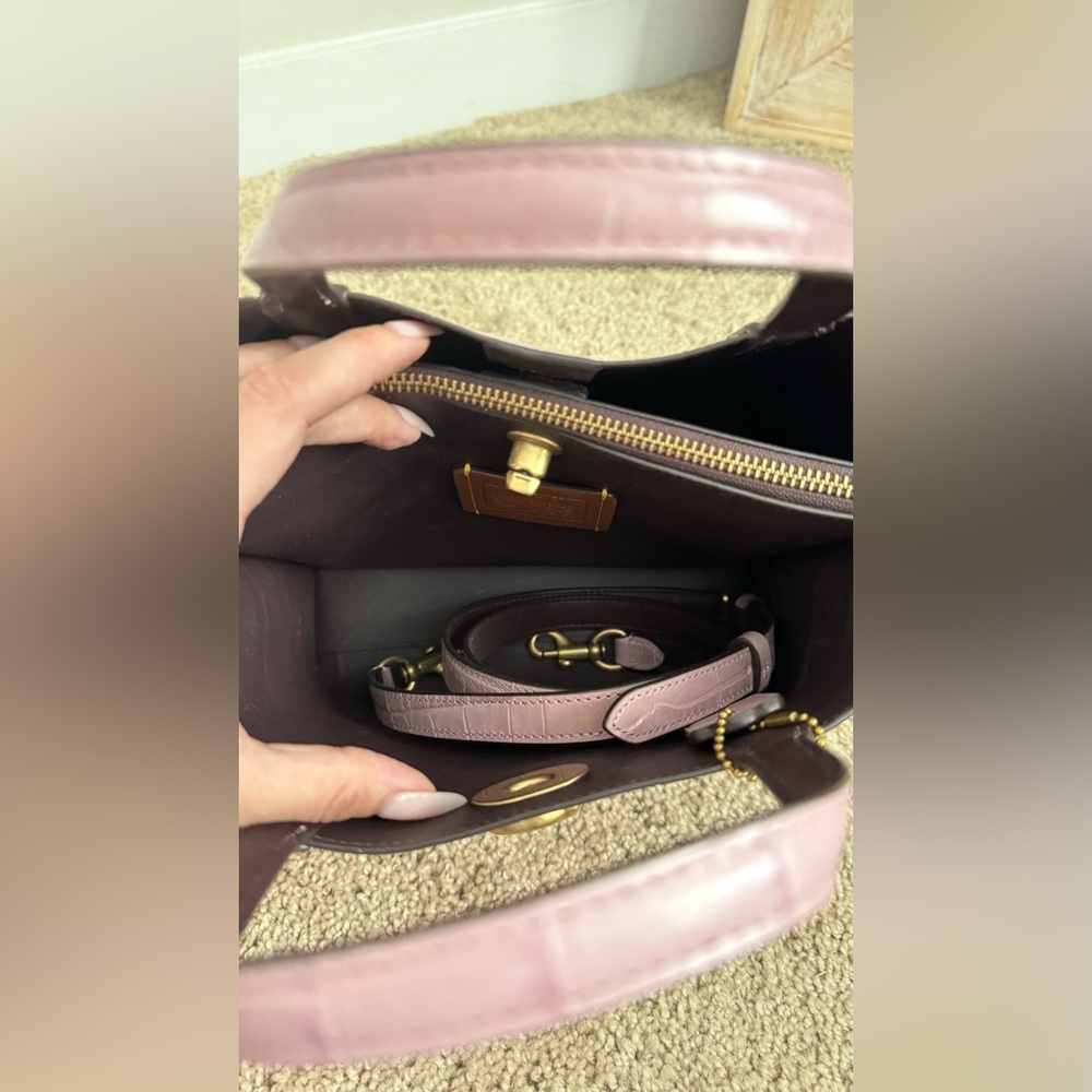 Coach Lilac Croc-Embossed Willow 24 Tote - Picture 6 of 7